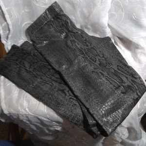 🐍Snakeskin Print Leggings w/Soft fleece lining